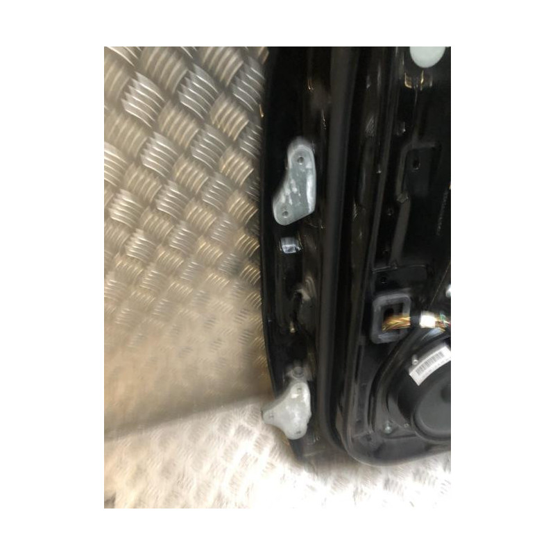 Porte arriere droit MERCEDES CLASSE M 164 PHASE 1 d’occasion