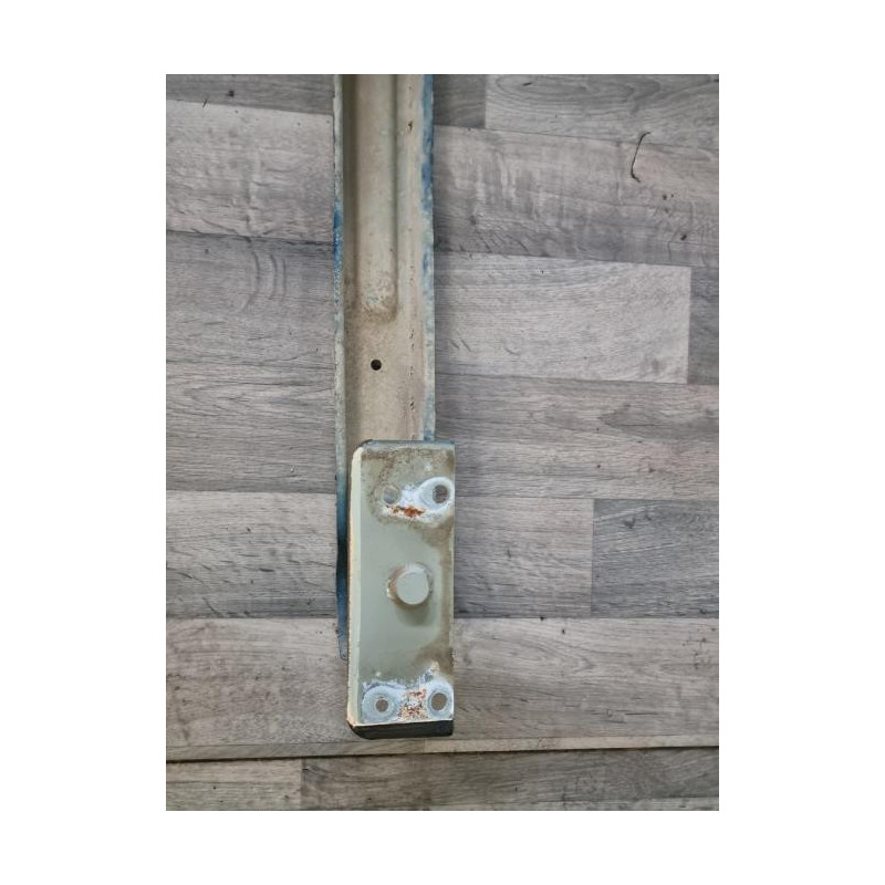 Renfort pare choc arriere (traverse) FIAT 500 2 PHASE 1 d’occasion