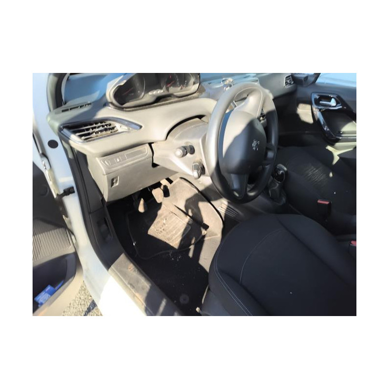 Porte arriere gauche PEUGEOT 208 1 PHASE 1 d’occasion