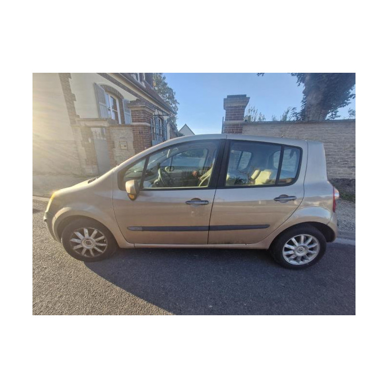 Porte arriere droit RENAULT MODUS PHASE 1 d’occasion