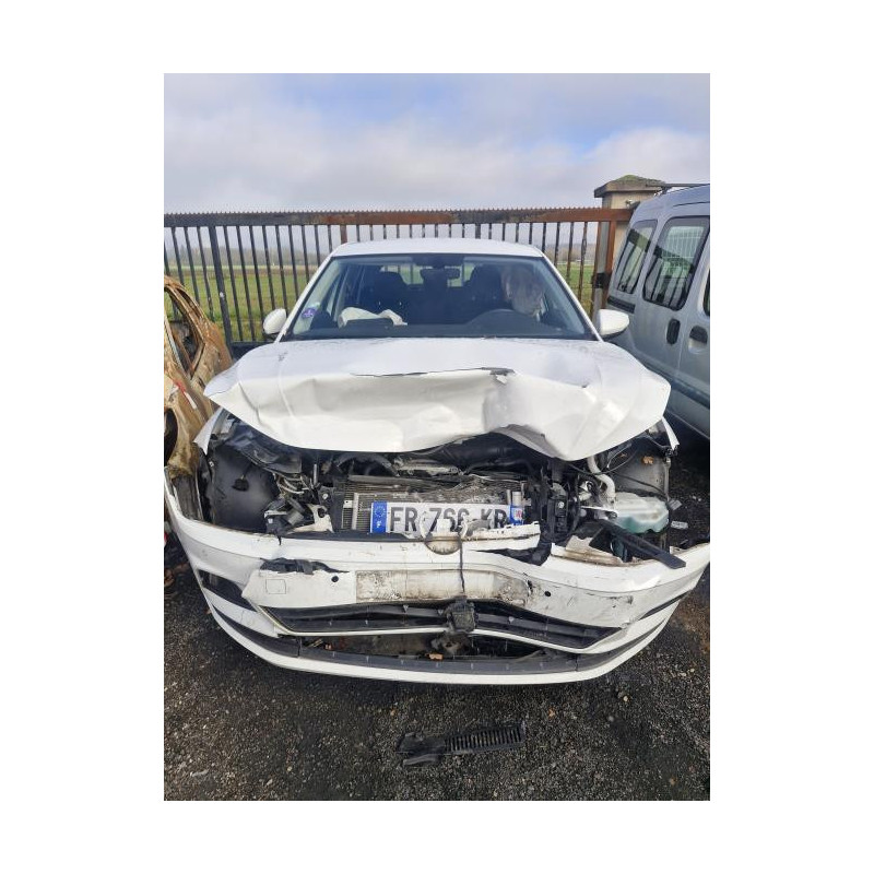 Panneau de porte avant droit VOLKSWAGEN POLO 6 PHASE 1 d’occasion