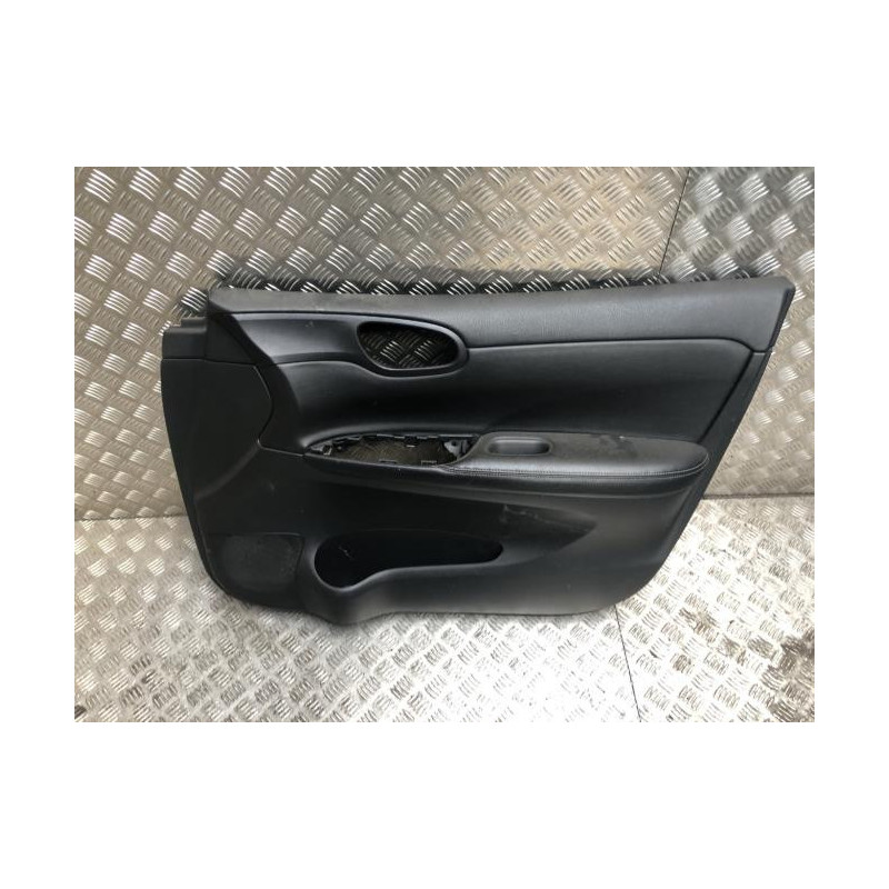 Panneau de porte avant droit NISSAN PULSAR d’occasion