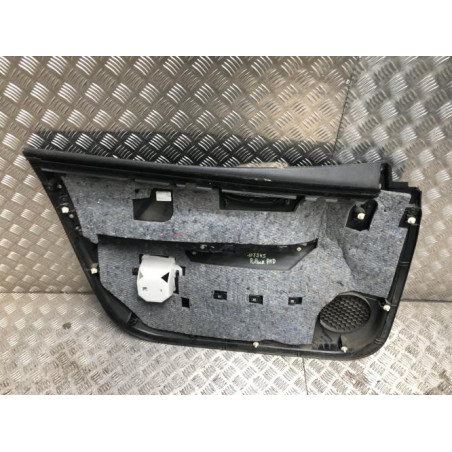 Panneau de porte avant droit NISSAN PULSAR d’occasion