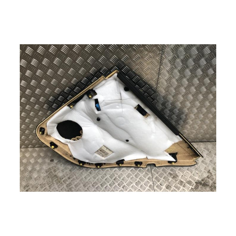 Panneau de porte arriere gauche MERCEDES CLASSE M 164 PHASE 1 d’occasion