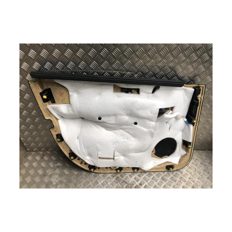 Panneau de porte avant droit MERCEDES CLASSE M 164 PHASE 1 d’occasion