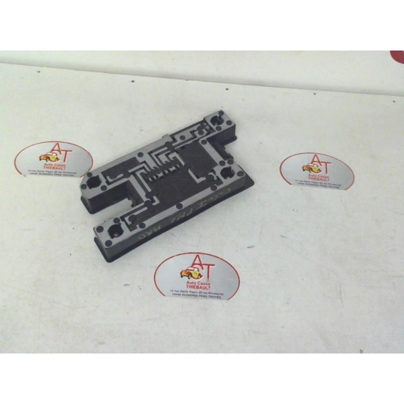 Platine feu arriere gauche RENAULT CLIO I PHASE 2 d’occasion