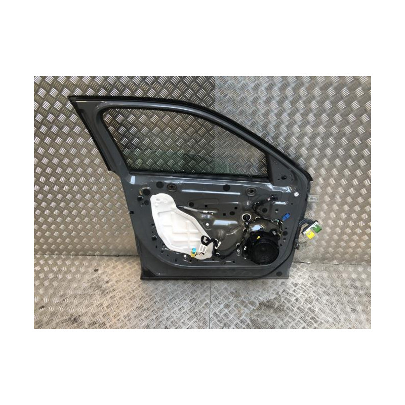 Porte avant gauche PEUGEOT 2008 2 PHASE 2 d’occasion