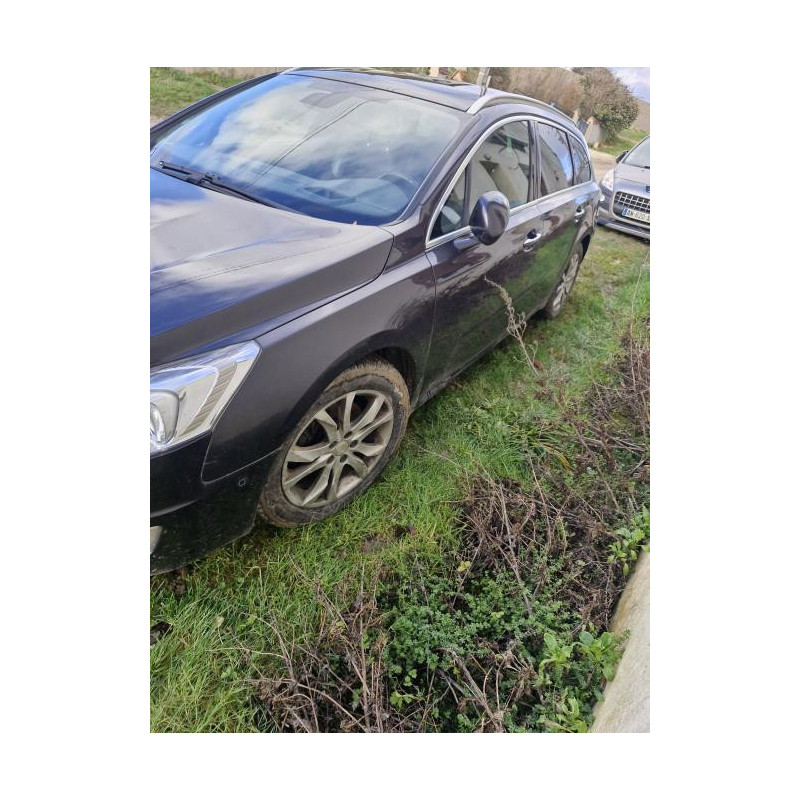 Vitre arriere droit PEUGEOT 508 1 SW PHASE 1 BREAK d’occasion