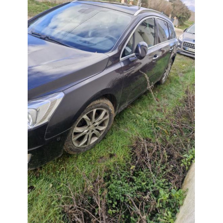 Vitre arriere droit PEUGEOT 508 1 SW PHASE 1 BREAK d’occasion
