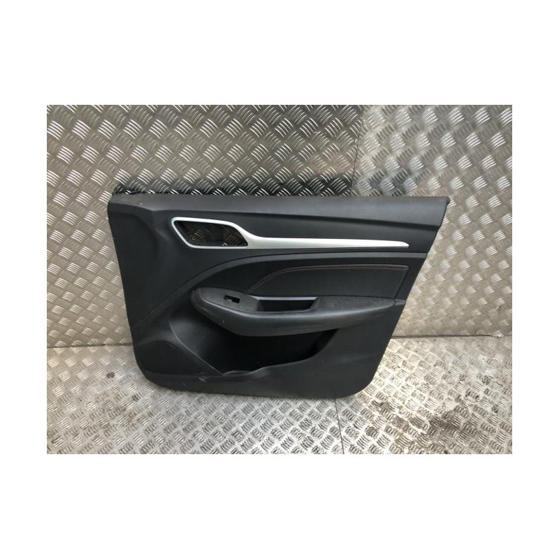 Panneau de porte arriere droit MG ZS 2 PHASE 2 d’occasion