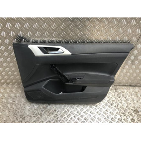 Panneau de porte avant droit VOLKSWAGEN POLO 6 PHASE 1 d’occasion