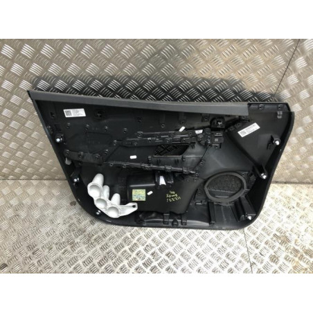 Panneau de porte avant droit PEUGEOT 2008 2 PHASE 2 d’occasion