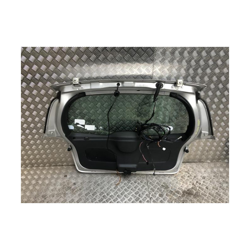 Malle/Hayon arriere RENAULT CLIO 3 PHASE 1 d’occasion
