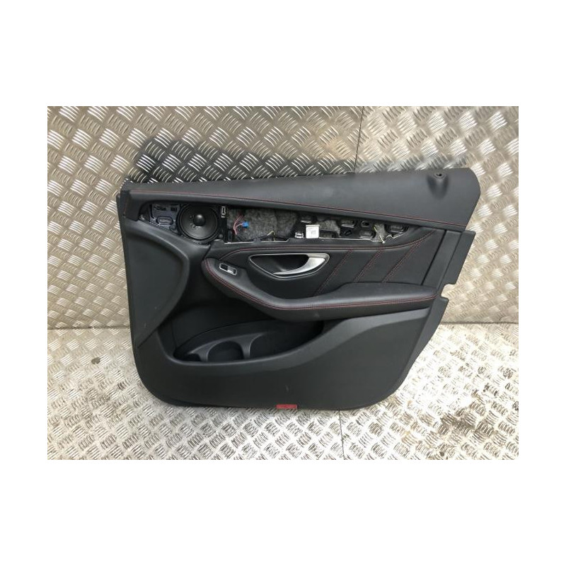 Panneau de porte avant droit MERCEDES CLASSE GLC 253 PHASE 1 d’occasion