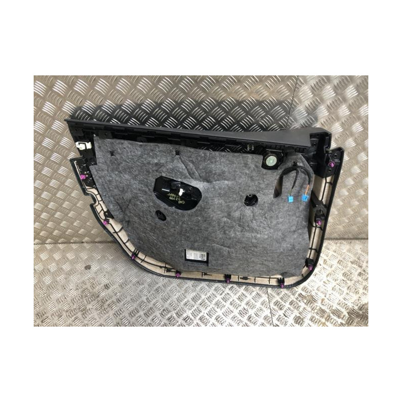 Panneau de porte avant droit MERCEDES CLASSE GLC 253 PHASE 1 d’occasion