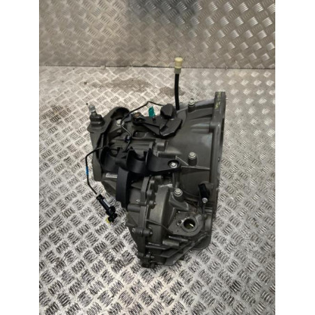 Boite de vitesses RENAULT TRAFIC 3 COURT PHASE 1 d’occasion