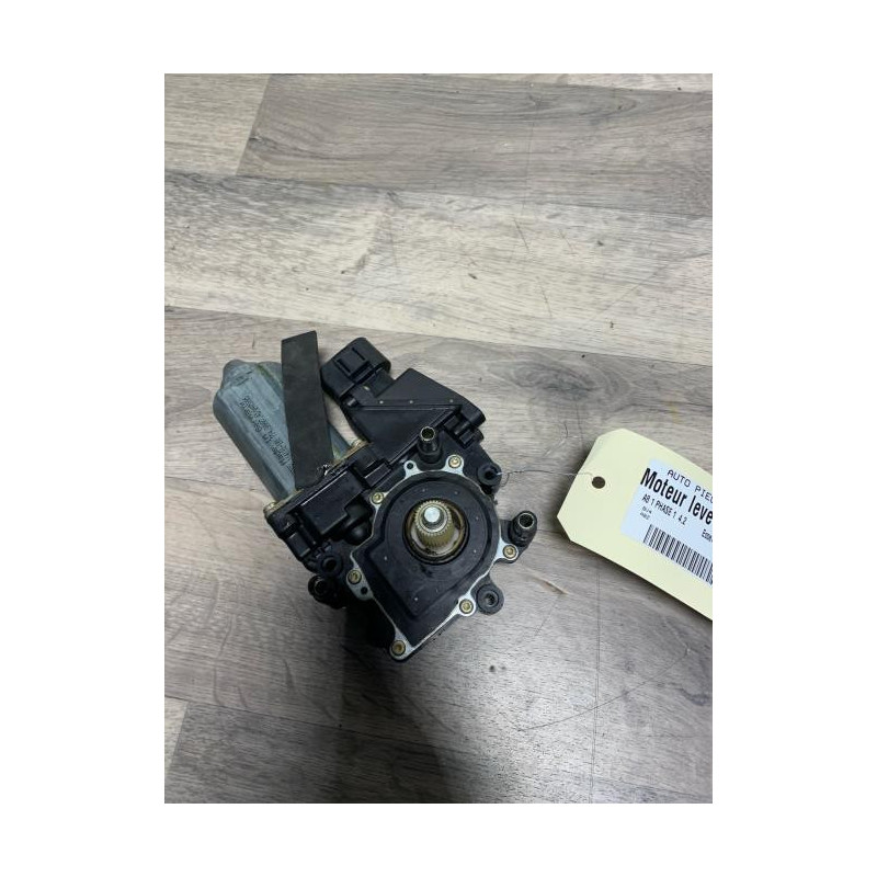 Moteur leve vitre avant droit AUDI A8 1 PHASE 1 d’occasion