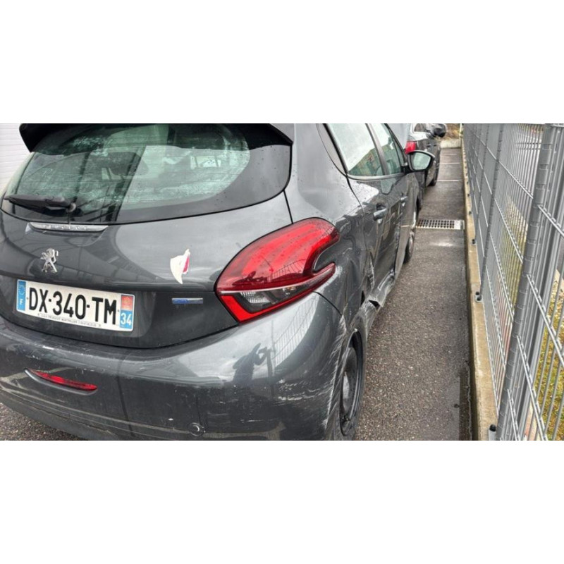 Platine feu arriere droit PEUGEOT 208 1 PHASE 2 d’occasion