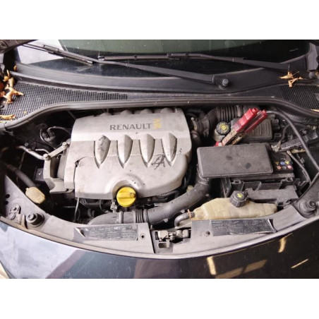 Platine feu arriere droit RENAULT CLIO 3 PHASE 1 d’occasion