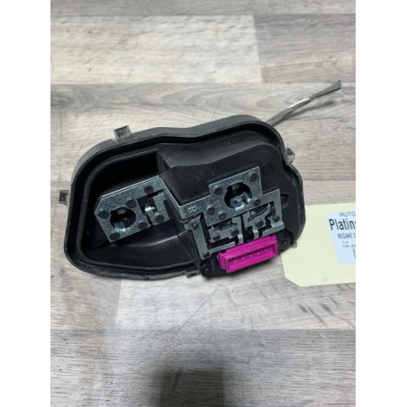 Platine feu arriere droit RENAULT MEGANE 3 PHASE 1 d’occasion
