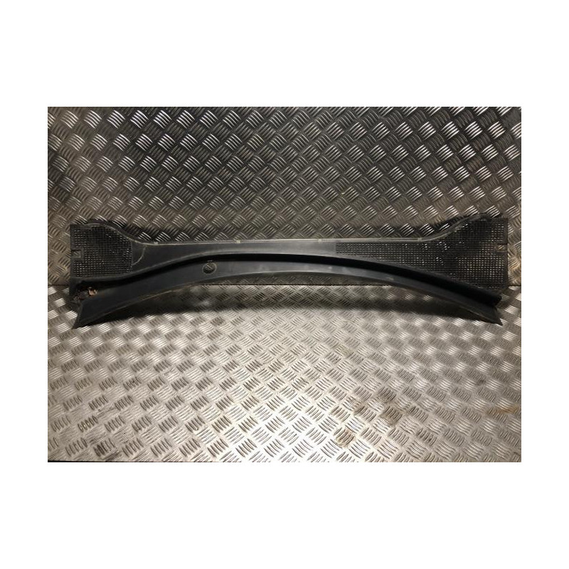 Baie de pare brise RENAULT CLIO 3 PHASE 1 d’occasion