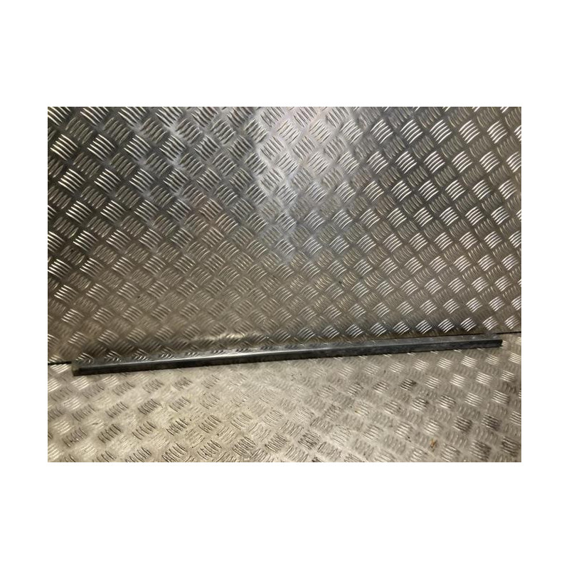 Baguette de porte avant gauche VOLVO S 90 2 d’occasion
