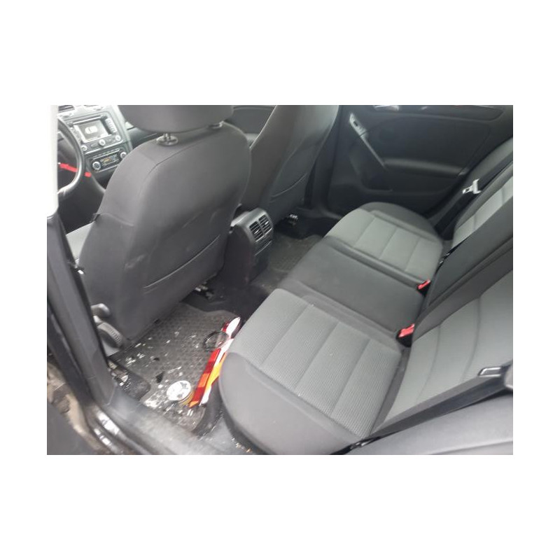 Renfort pare choc avant (traverse) VOLKSWAGEN GOLF 6 d’occasion