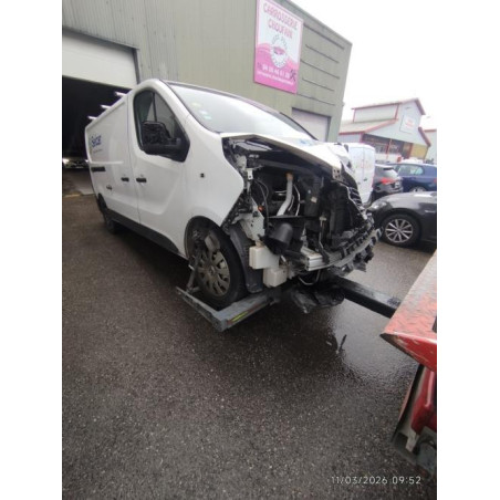 Pare choc arriere RENAULT TRAFIC 3 COURT PHASE 1 d’occasion