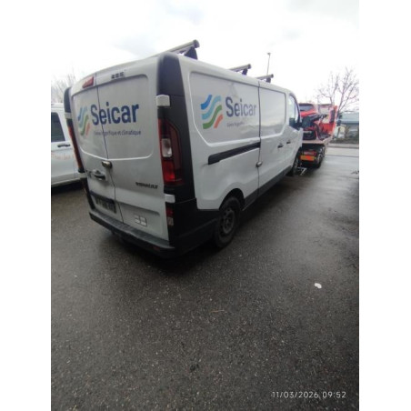 Pare choc arriere RENAULT TRAFIC 3 COURT PHASE 1 d’occasion
