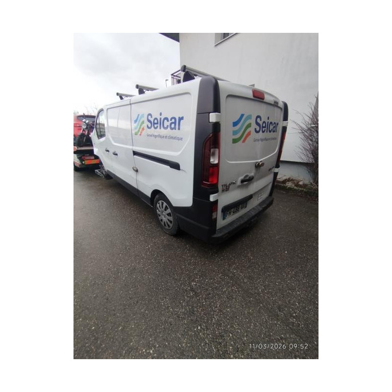Pare choc arriere RENAULT TRAFIC 3 COURT PHASE 1 d’occasion