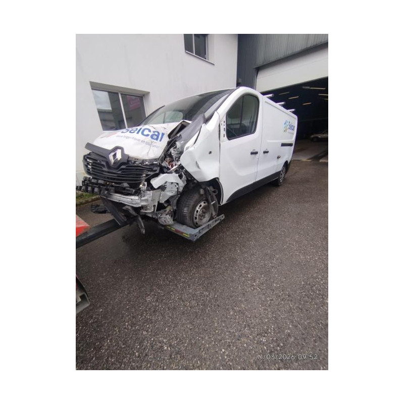 Pare choc arriere RENAULT TRAFIC 3 COURT PHASE 1 d’occasion