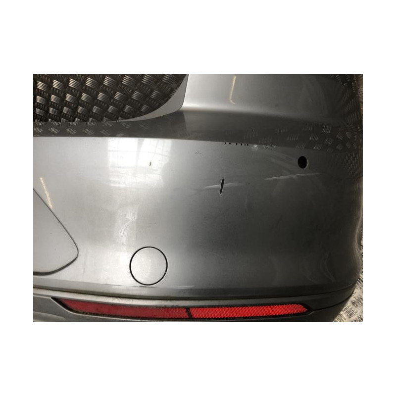 Pare choc arriere VOLKSWAGEN PASSAT 7 PHASE 1 d’occasion