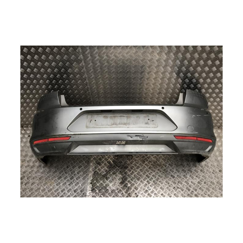 Pare choc arriere VOLKSWAGEN PASSAT 7 PHASE 1 d’occasion