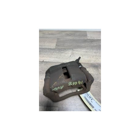Etrier avant gauche (freinage) RENAULT CLIO 2 PHASE 2 d’occasion
