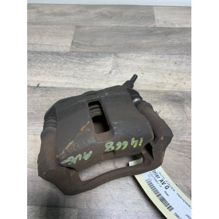Etrier avant gauche (freinage) RENAULT CLIO 2 PHASE 2 d’occasion