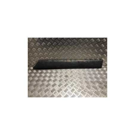 Baguette de porte arriere gauche  PEUGEOT PARTNER 1 PHASE 2 d’occasion