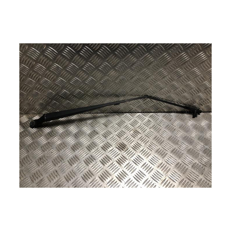 Bras essuie glace avant droit PEUGEOT 207 PHASE 1 d’occasion