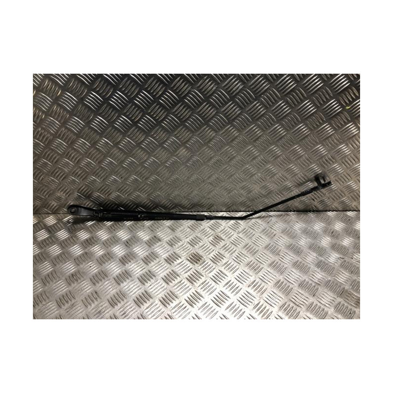 Bras essuie glace avant droit PEUGEOT 207 PHASE 1 d’occasion