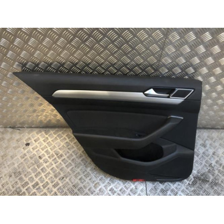 Panneau de porte arriere gauche VOLKSWAGEN PASSAT 7 PHASE 1 d’occasion