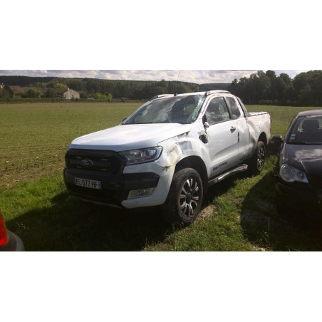 Panneau de porte avant droit FORD RANGER 4 PHASE 2 d’occasion