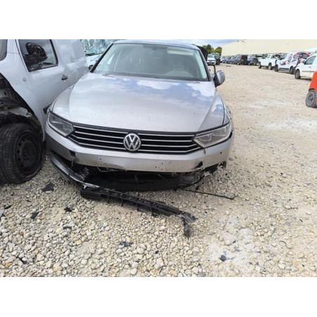 Panneau de porte avant gauche VOLKSWAGEN PASSAT 7 PHASE 1 d’occasion