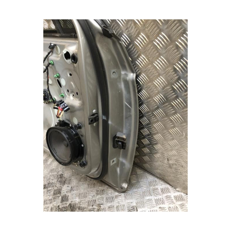Porte avant gauche VOLKSWAGEN PASSAT 7 PHASE 1 d’occasion