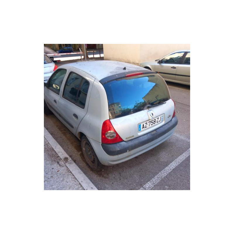Moyeu avant droit RENAULT CLIO 2 PHASE 2 d’occasion