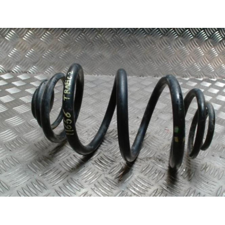 Ressort de suspension avant RENAULT TRAFIC 2 PHASE 1 d’occasion