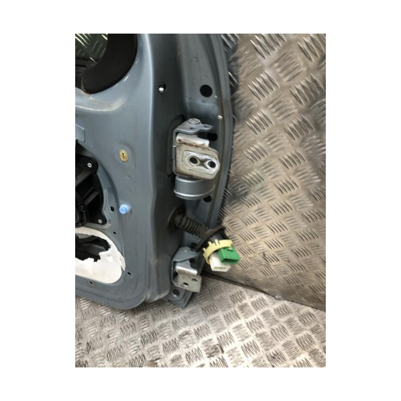 Porte avant gauche PEUGEOT 207 PHASE 2 d’occasion