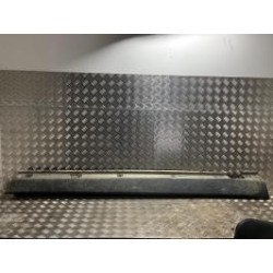 Bas de caisse droit MERCEDES CLASSE M 164 PHASE 1 d’occasion