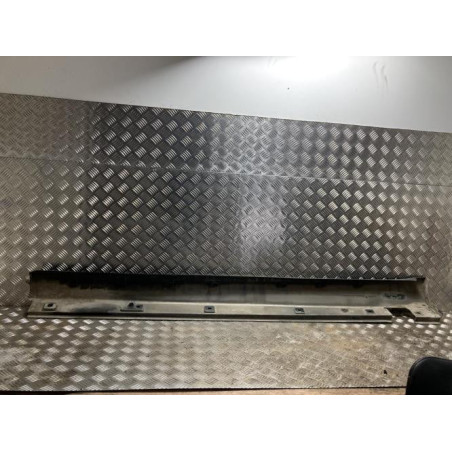 Bas de caisse droit MERCEDES CLASSE M 164 PHASE 1 d’occasion