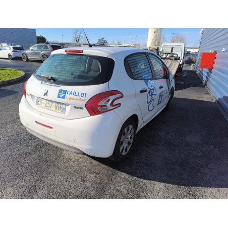 Renfort pare choc arriere (traverse) PEUGEOT 208 1 PHASE 1 d’occasion