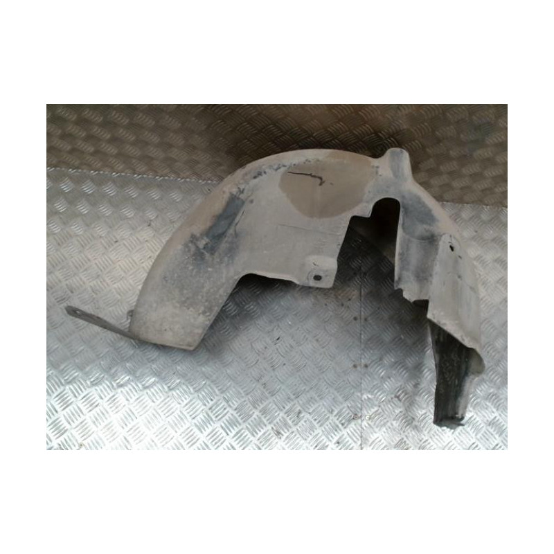 Pare boue arriere gauche PEUGEOT 208 1 PHASE 1 d’occasion