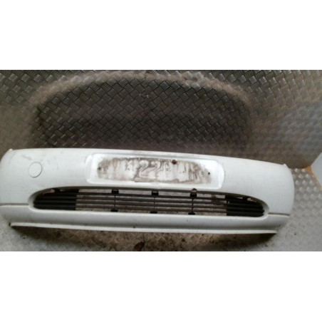 Pare choc avant FORD FIESTA 4 PHASE 1 d’occasion